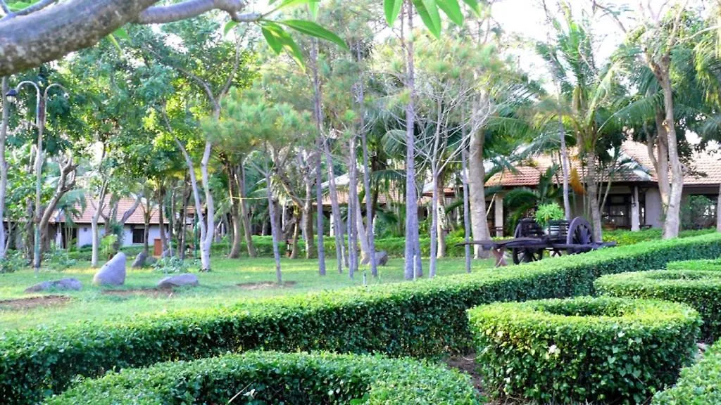 Long Hai Beach Resort Vung Tau