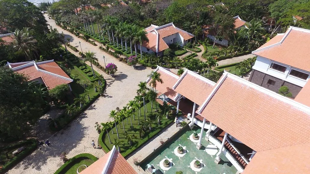 Long Hai Beach Resort Vung Tau