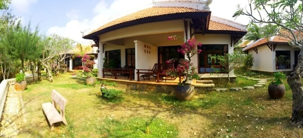 ****  Long Hai Beach Resort Vung Tau Vietnam