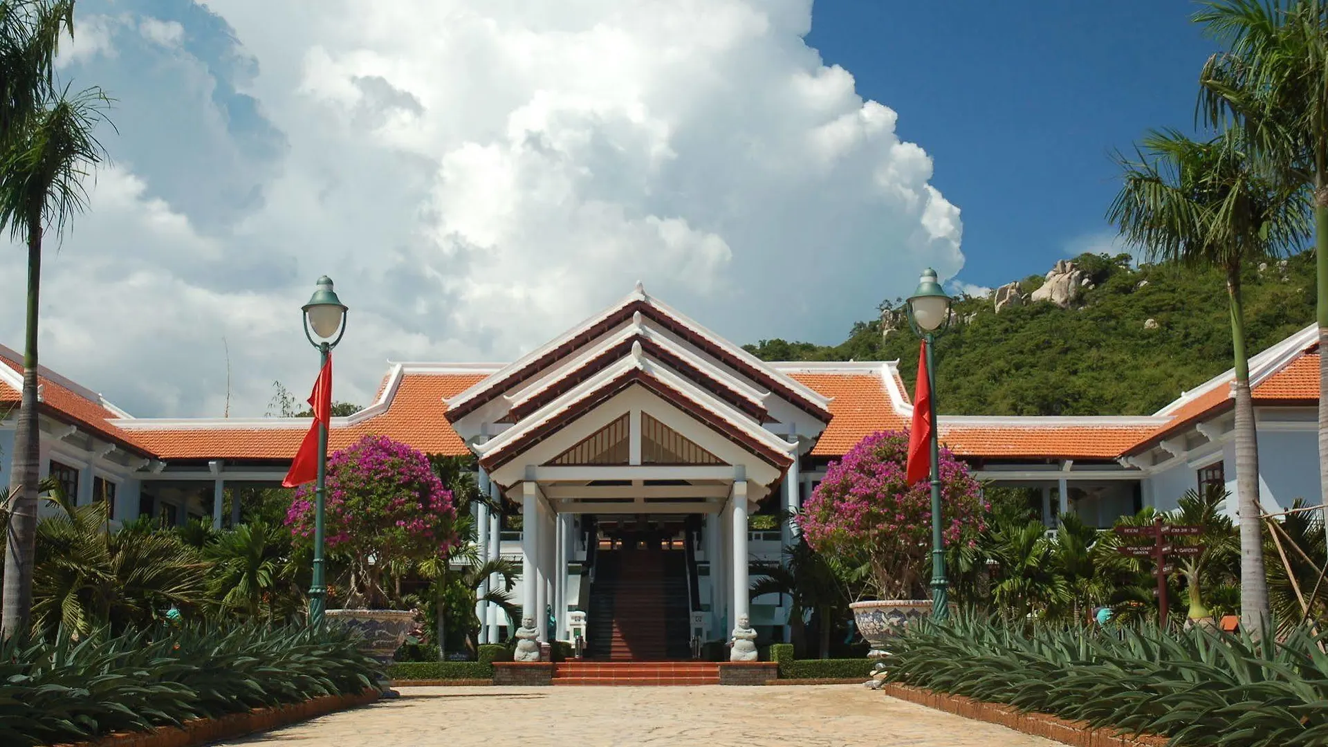 ****  Long Hai Beach Resort Vung Tau Vietnam