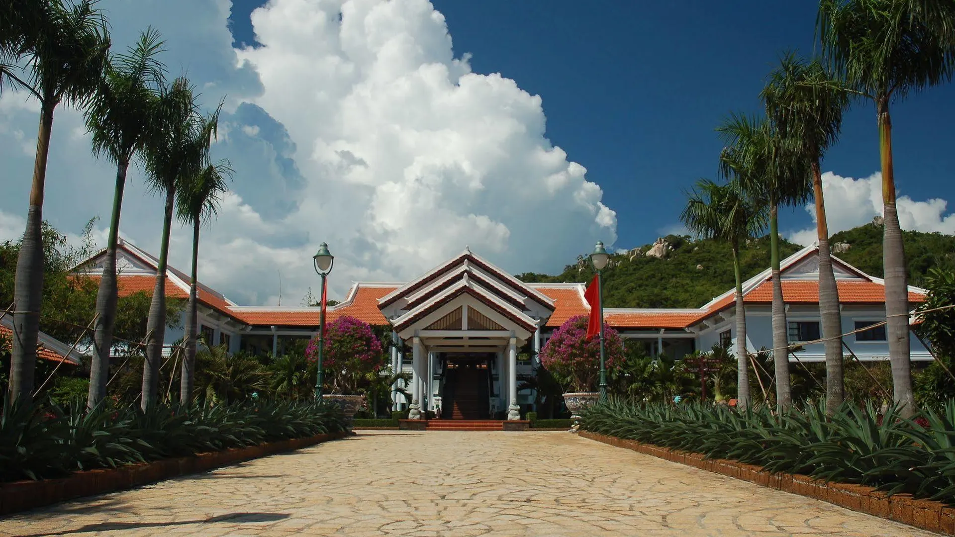 Long Hai Beach Resort Vung Tau